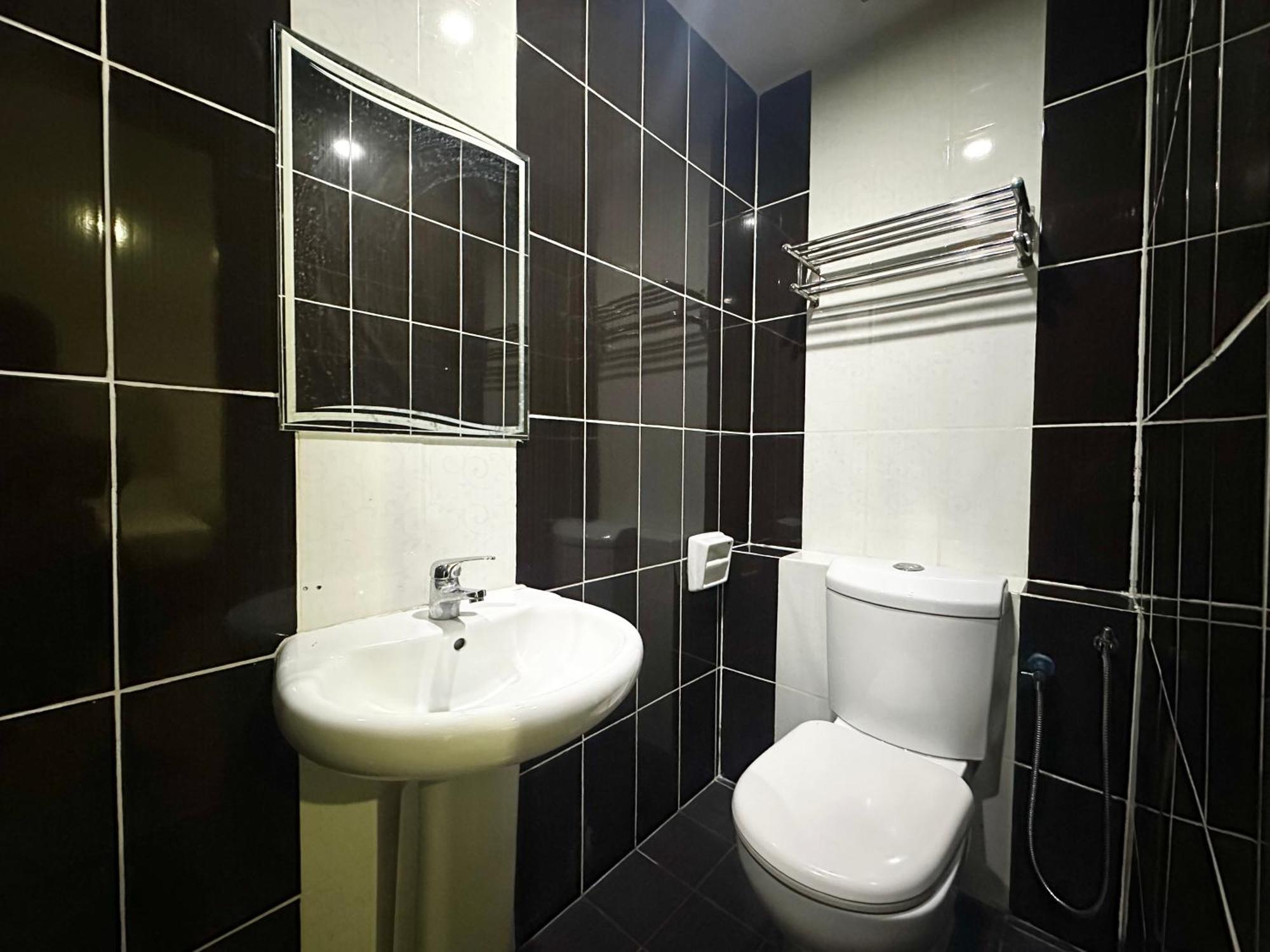Park Hotel Kota Kinabalu Eksteriør billede